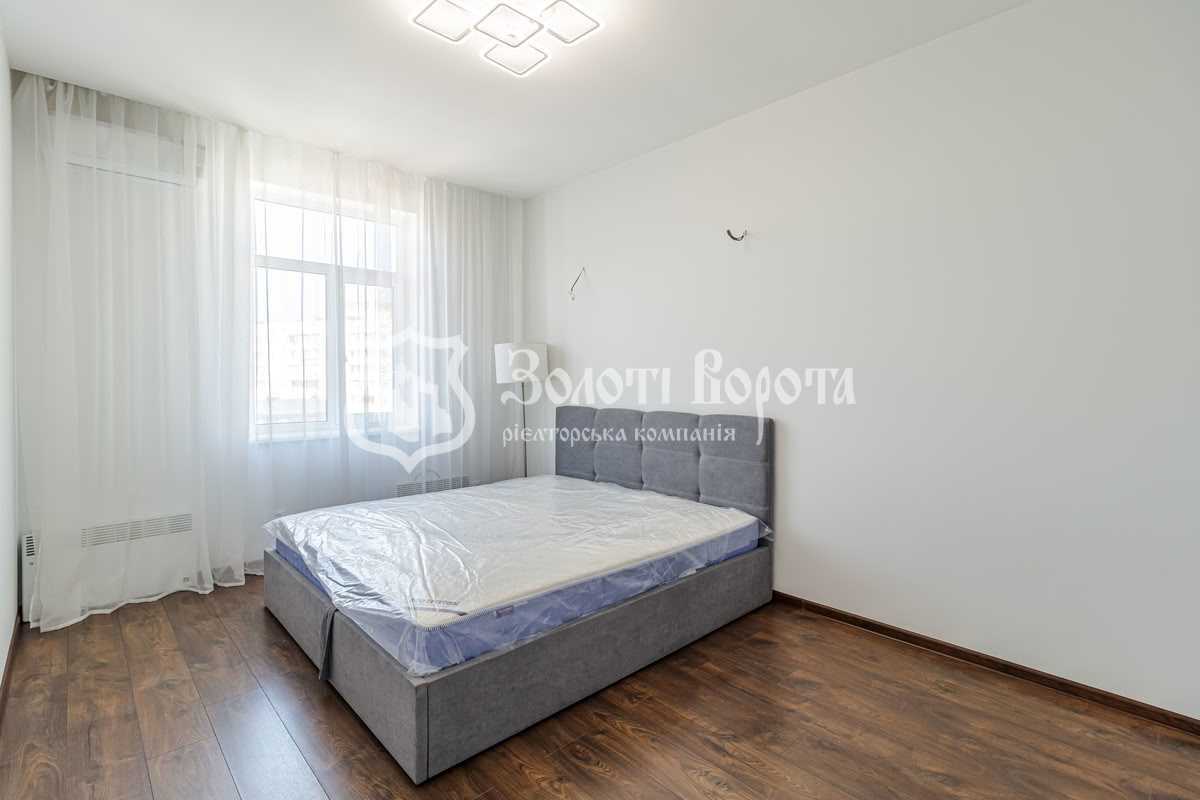 Продаж 2-кімнатної квартири 45 м², Покровська вул., 24А