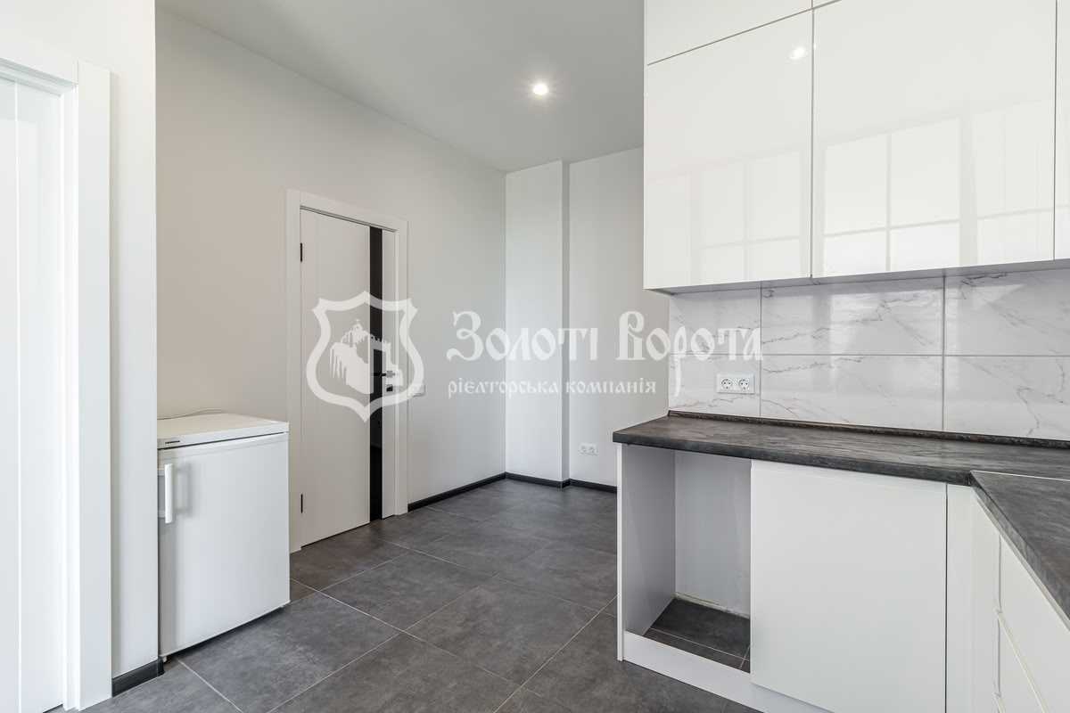 Продаж 2-кімнатної квартири 45 м², Покровська вул., 24А