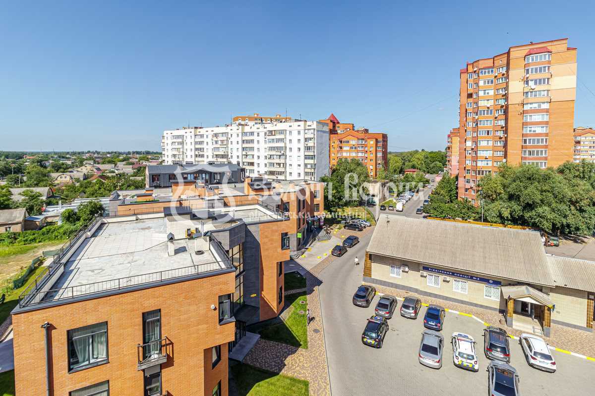 Продаж 2-кімнатної квартири 45 м², Покровська вул., 24А