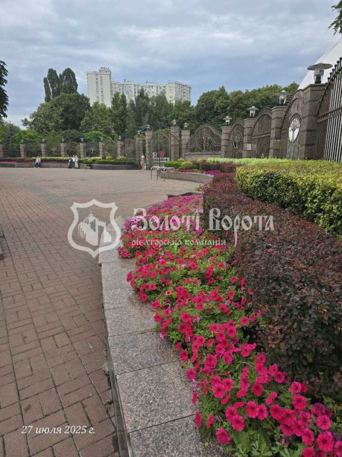Продажа 2-комнатной квартиры 43.5 м², Отрадный просп., 28