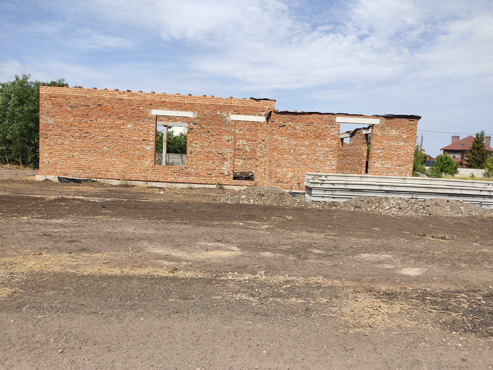 Продаж будинку 160 м², Ньютона вул.