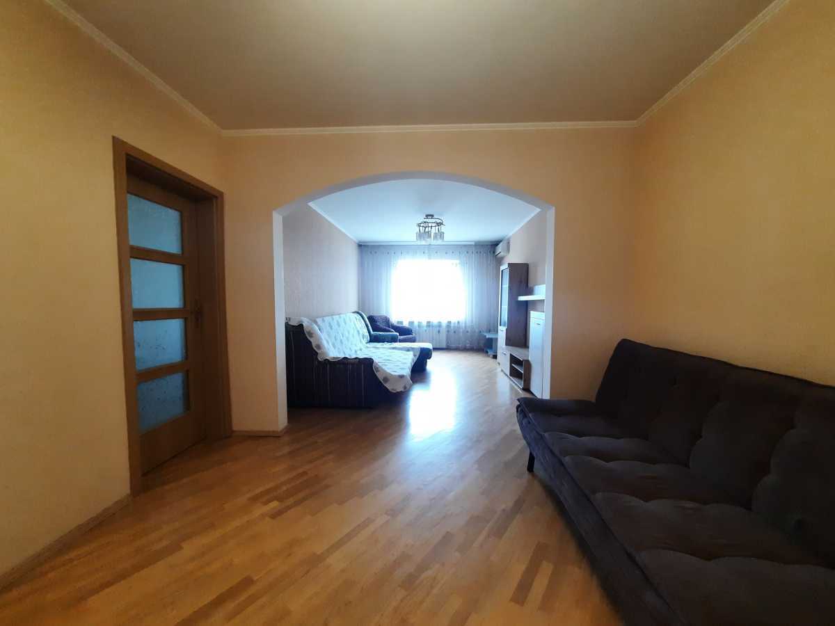Продажа 3-комнатной квартиры 96 м², Северная ул., 2/58