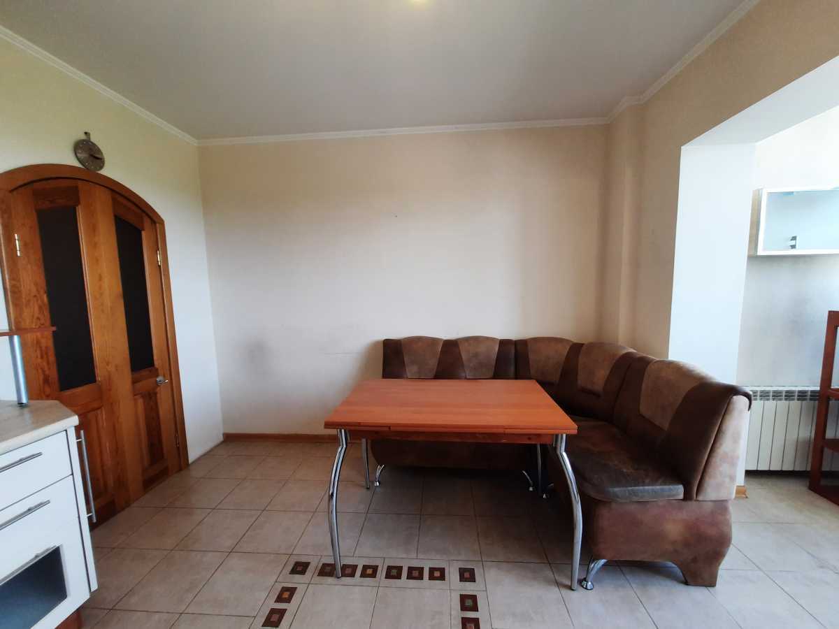 Продажа 3-комнатной квартиры 96 м², Северная ул., 2/58