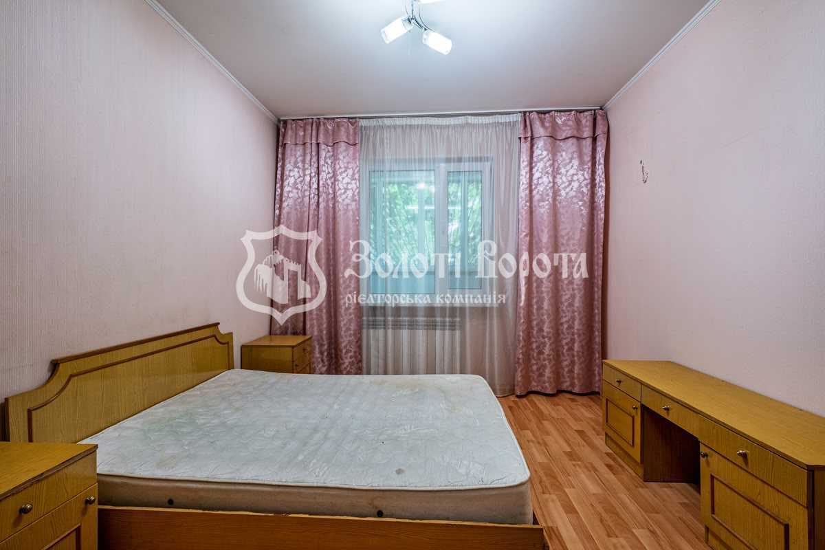 Продажа 2-комнатной квартиры 56 м², Анны Ахматовой ул., 19