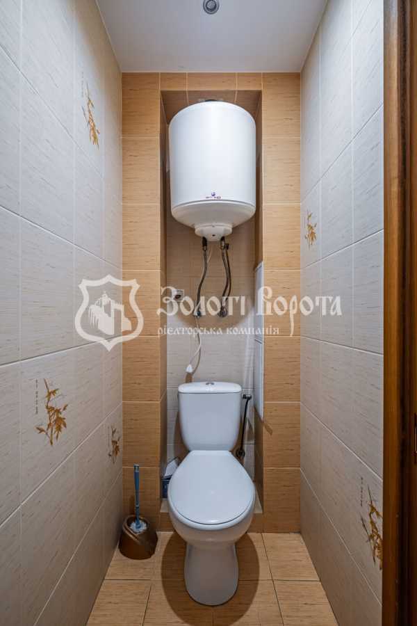 Продажа 2-комнатной квартиры 56 м², Анны Ахматовой ул., 19
