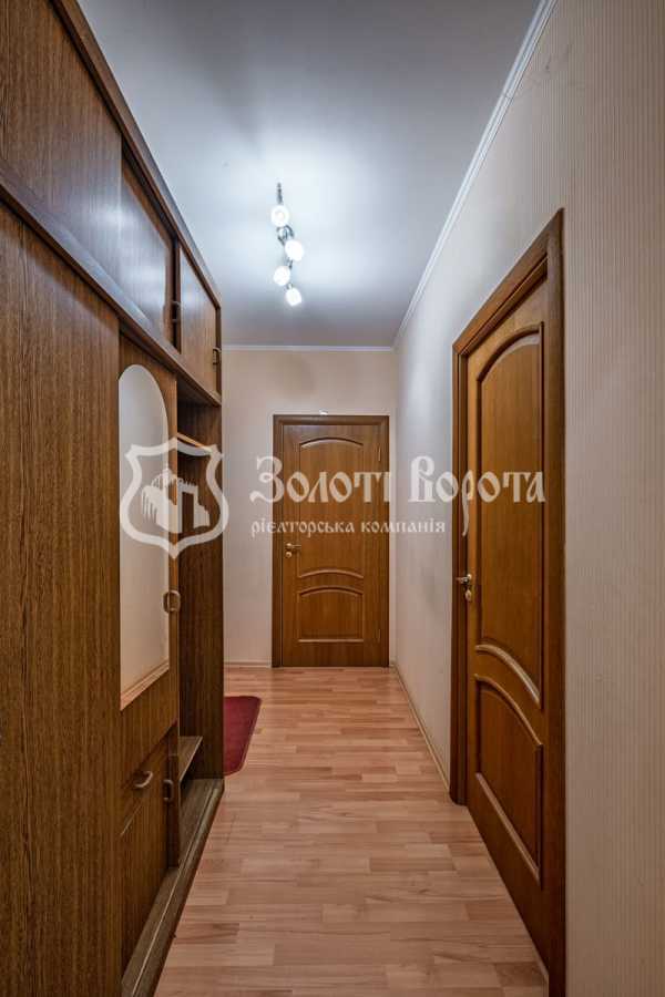 Продажа 2-комнатной квартиры 56 м², Анны Ахматовой ул., 19