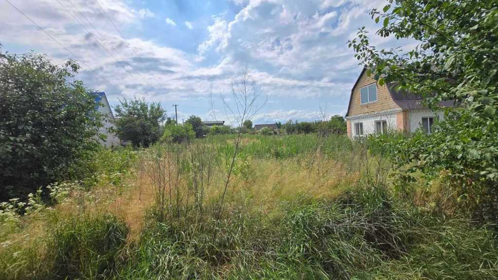 Продаж ділянки під індивідуальне житлове будівництво 6.41 соток, с.Червоне