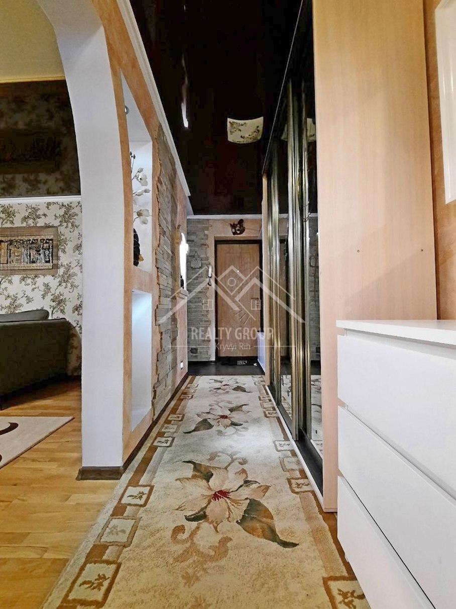 Продажа 3-комнатной квартиры 67 м²