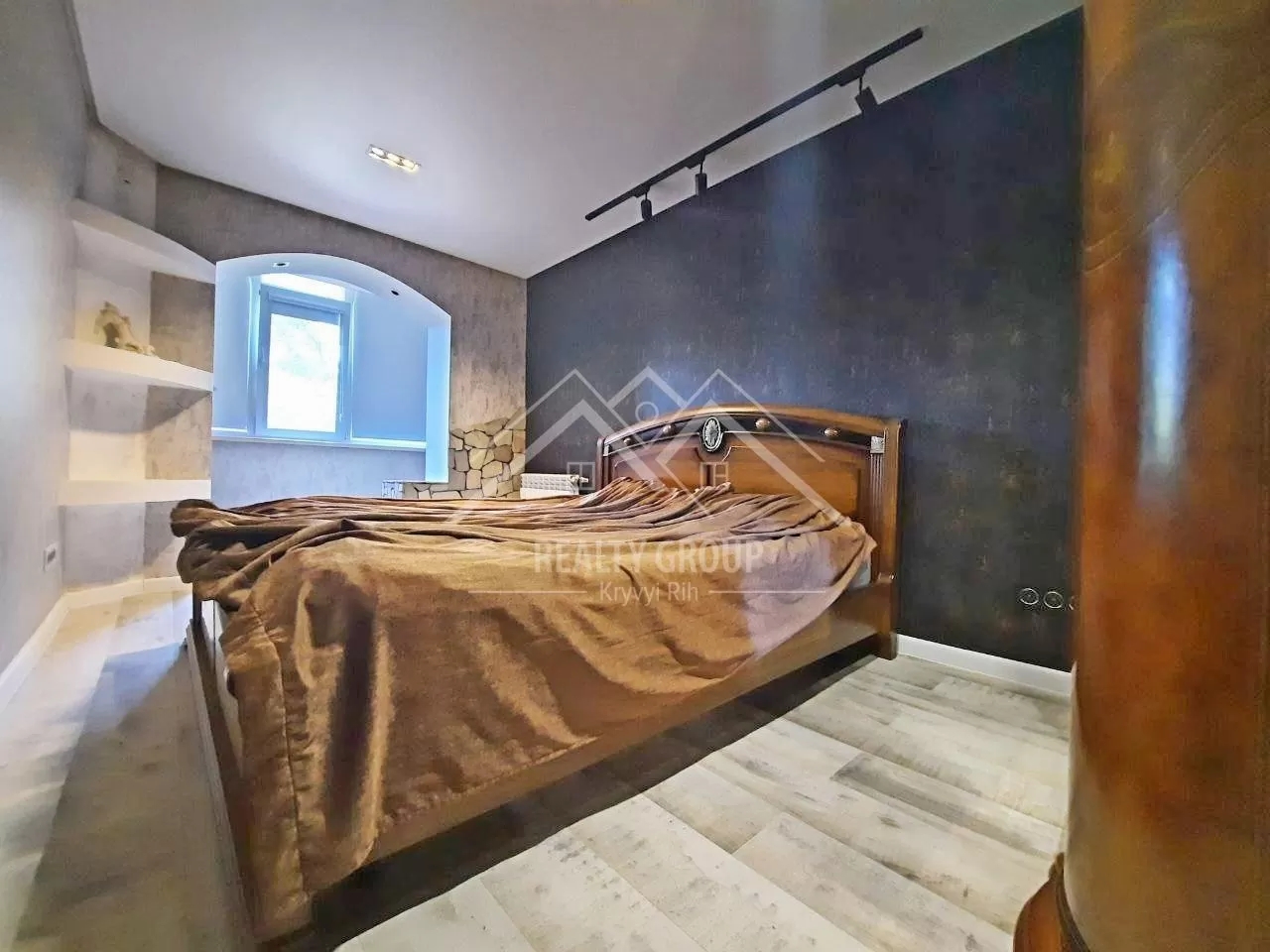 Продажа 3-комнатной квартиры 67 м²