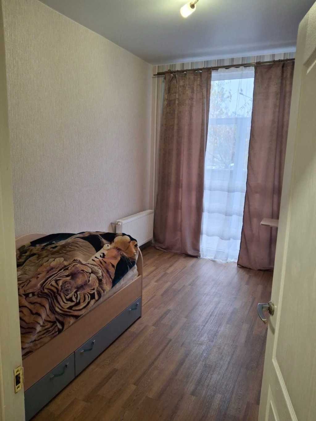 Продаж 2-кімнатної квартири 67.3 м², Декабристів вул., 151