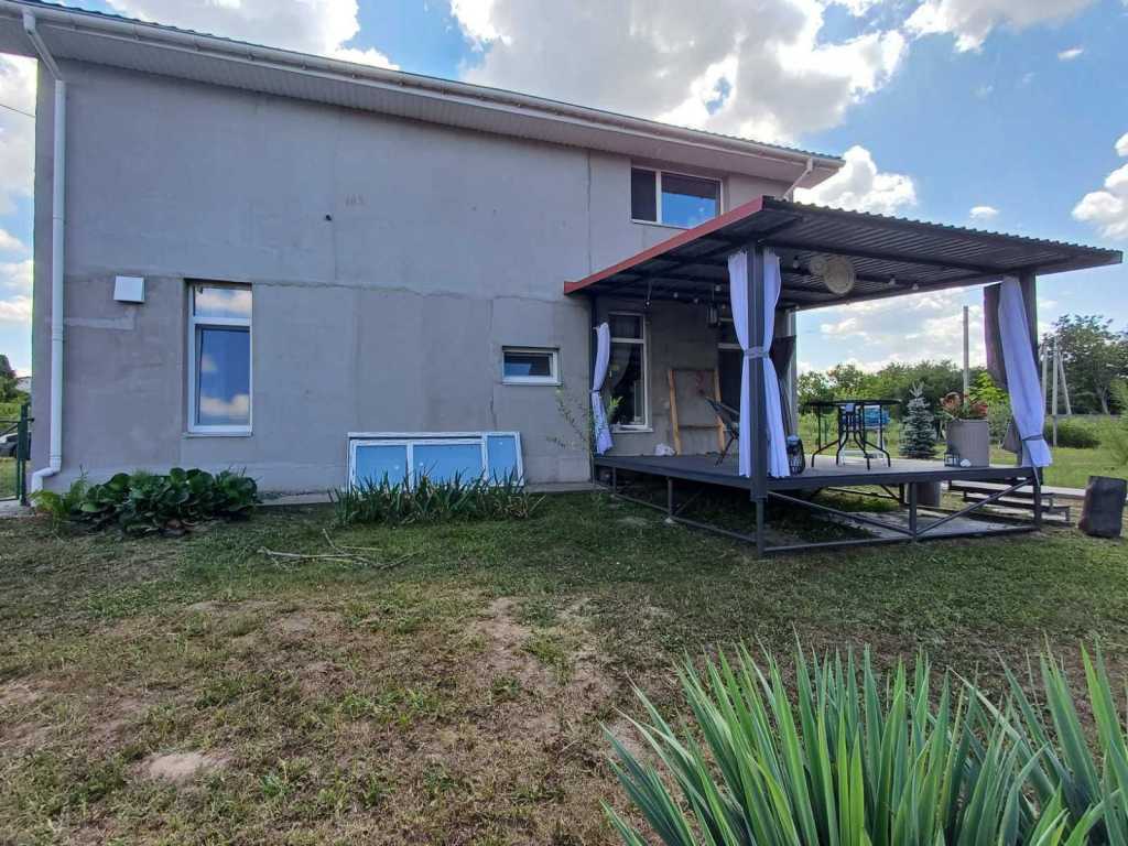 Продаж будинку 113 м², Погреби