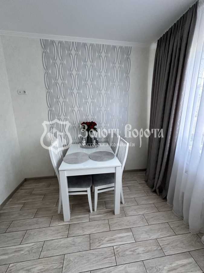 Продажа 3-комнатной квартиры 72 м², Мира ул., 16