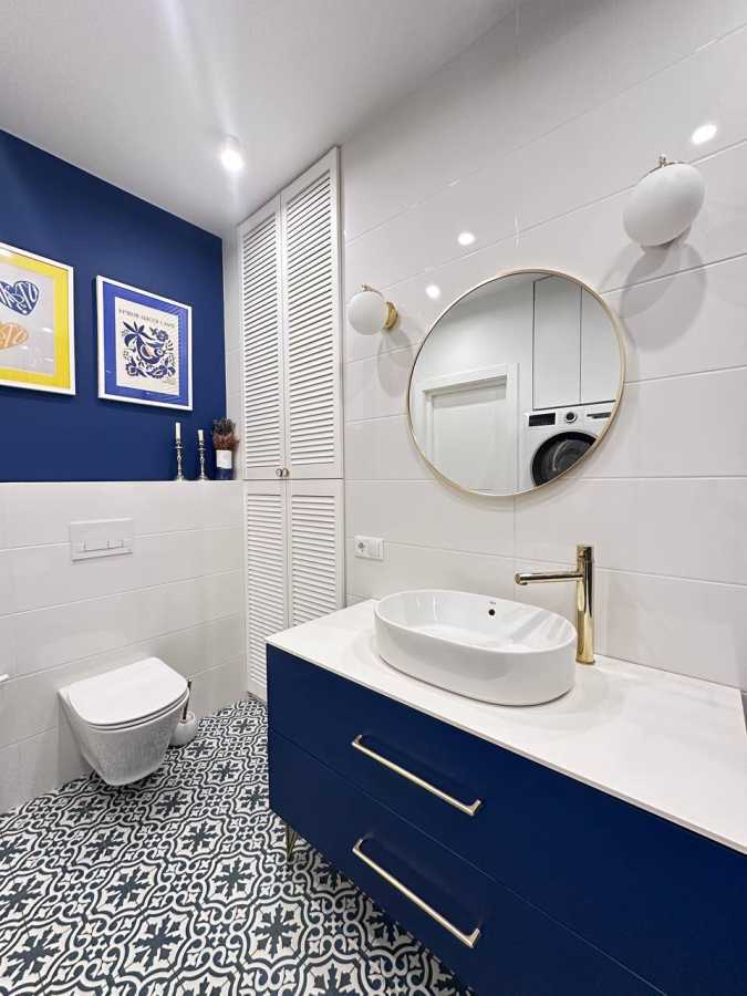 Продаж 2-кімнатної квартири 66.6 м², Салютна вул., 2