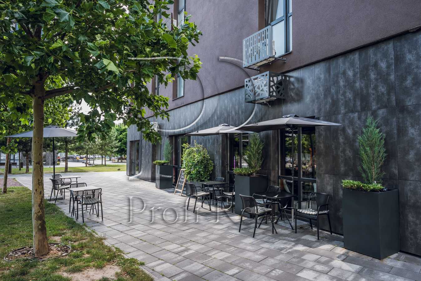 Продаж комерції 47 м², Панорамна вулиця, 2Б