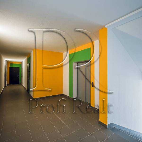 Продажа 1-комнатной квартиры 40 м², Машиностроителей ул., 16