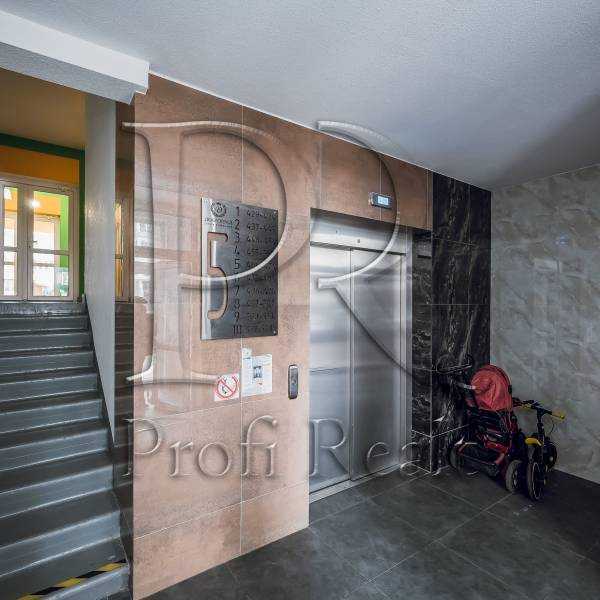 Продажа 1-комнатной квартиры 40 м², Машиностроителей ул., 16