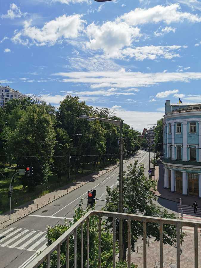 Аренда 2-комнатной квартиры 50 м², Михаила Грушевского ул., 28/2