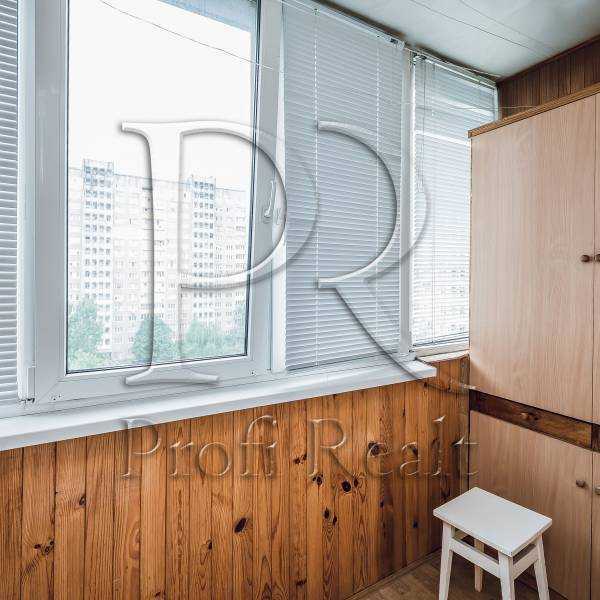 Продаж 1-кімнатної квартири 38 м², Булгакова вул., 8А
