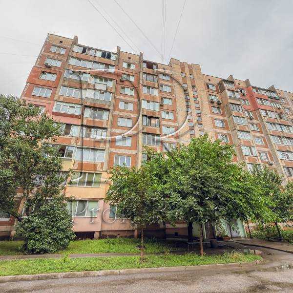 Продаж 1-кімнатної квартири 38 м², Булгакова вул., 8А