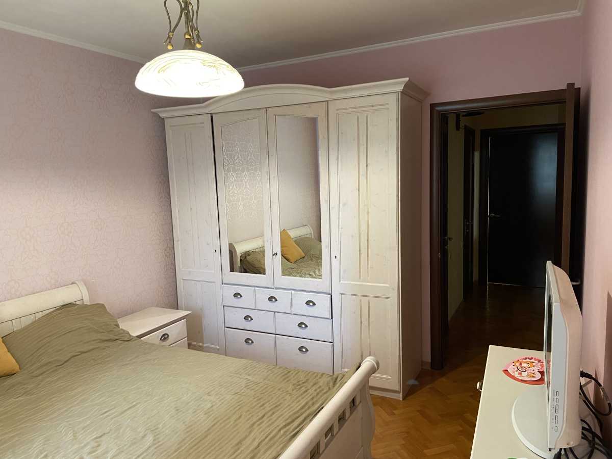 Продаж 3-кімнатної квартири 76 м², Кадетський Гай вул., 11