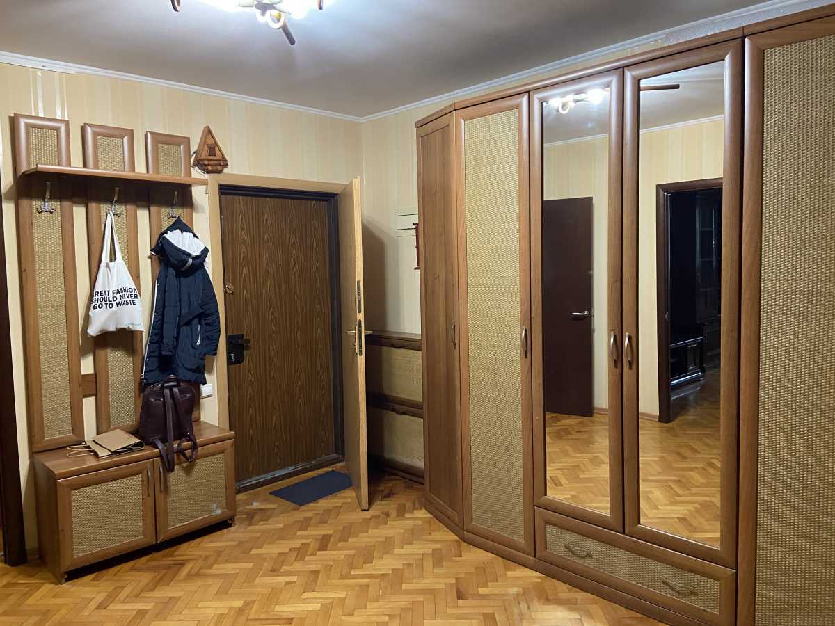 Продаж 3-кімнатної квартири 76 м², Кадетський Гай вул., 11