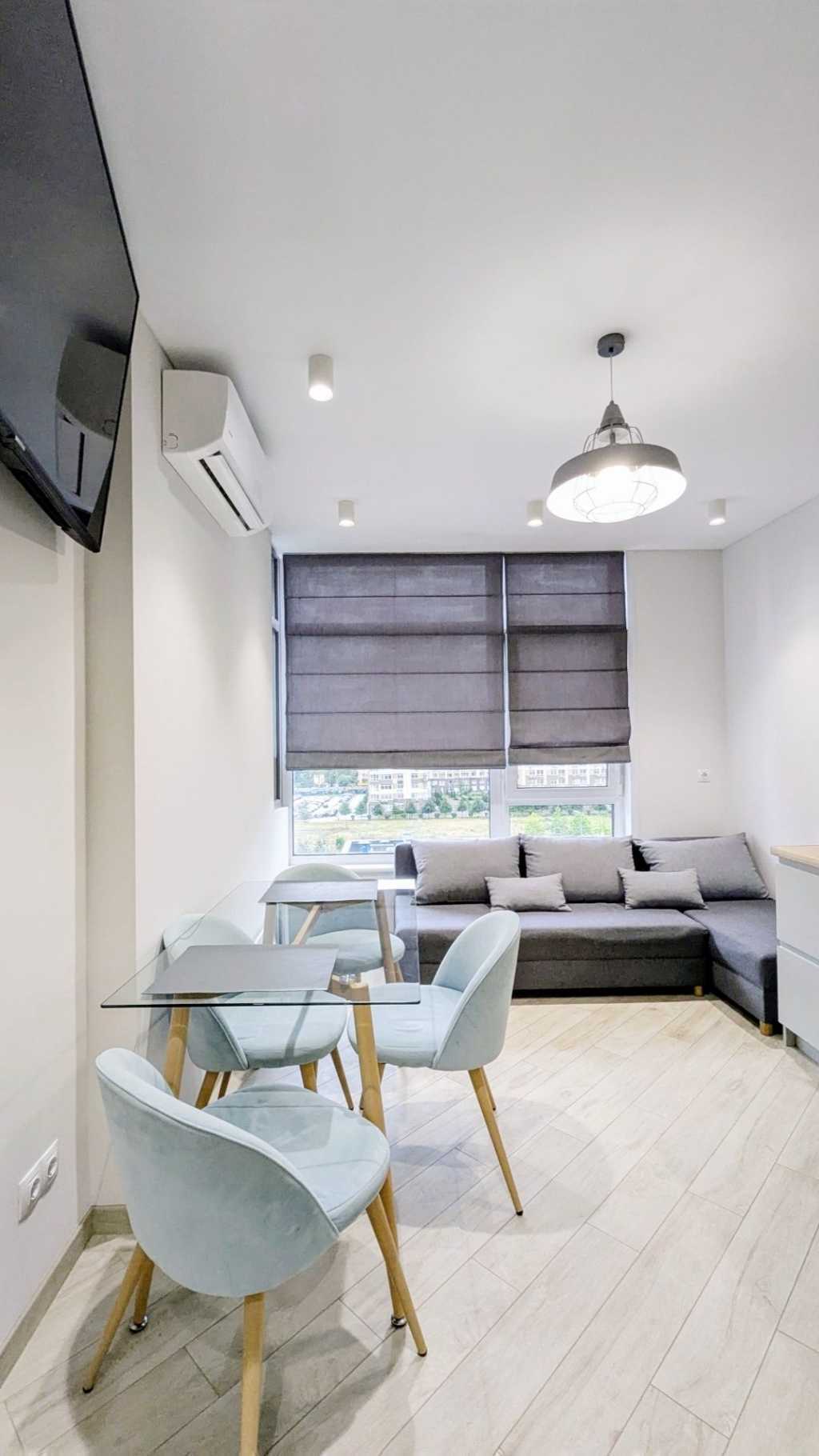 Продаж 1-кімнатної квартири 40 м², Родини Крістерів, 20-Б