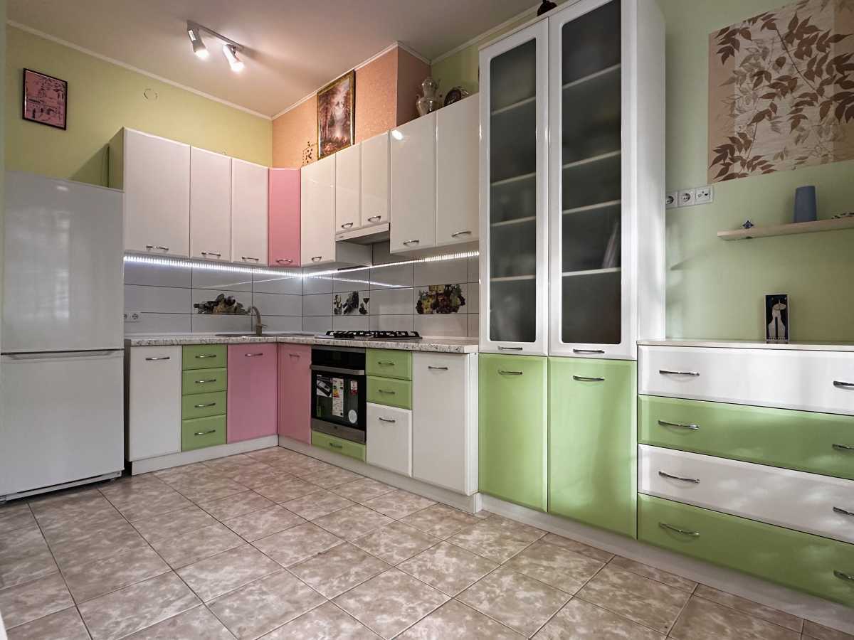 Продажа 1-комнатной квартиры 34 м², Грушевского ул.