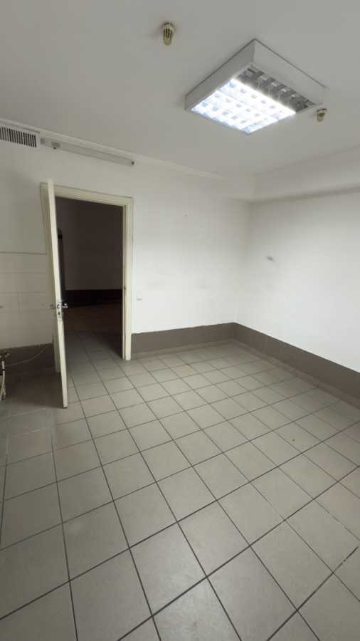 Продажа другого торгового помещения 110 м², Александра Мишуги ул., 1/4