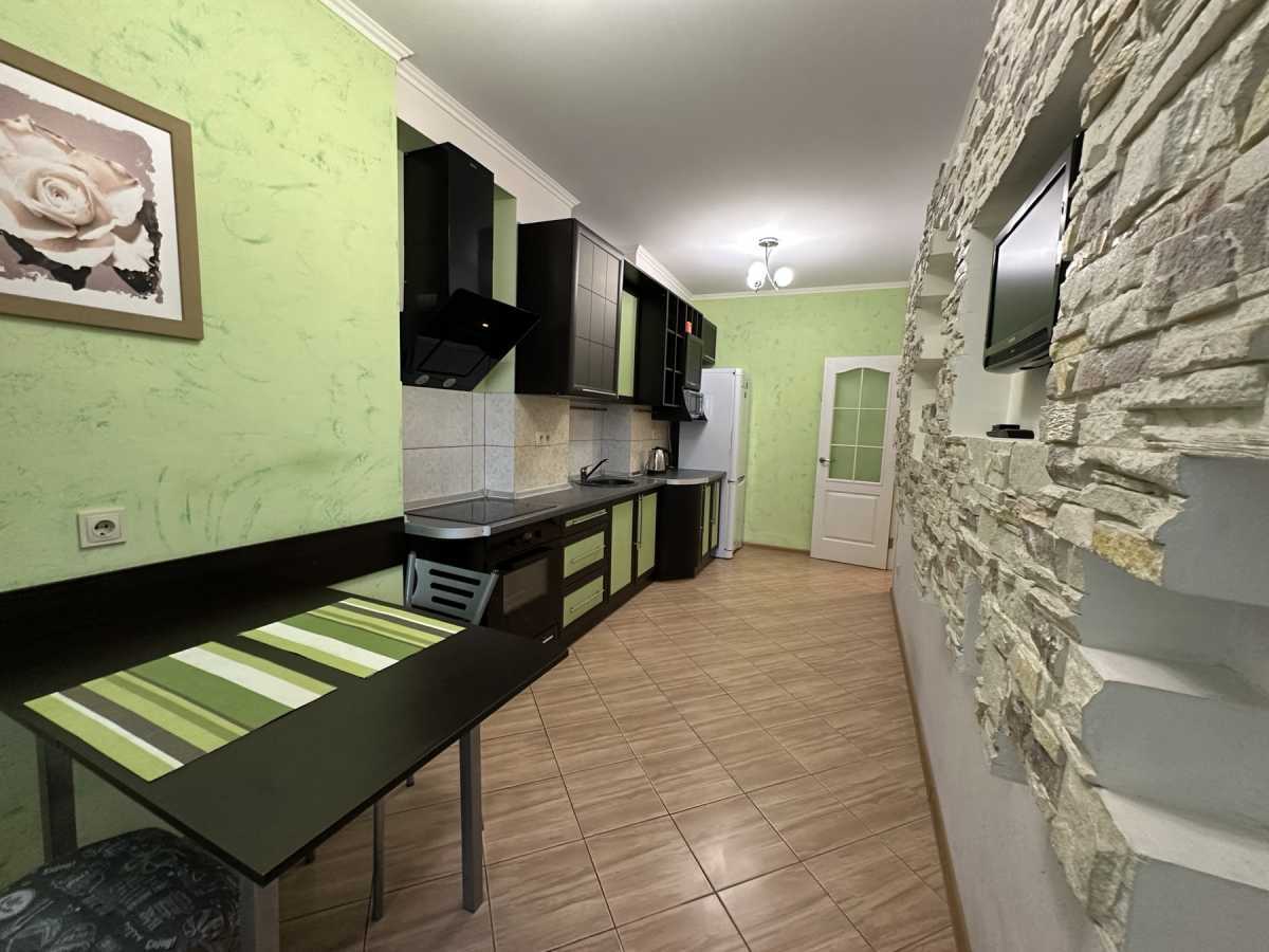 Оренда 1-кімнатної квартири 555 м², Кадетський Гай вул., 6