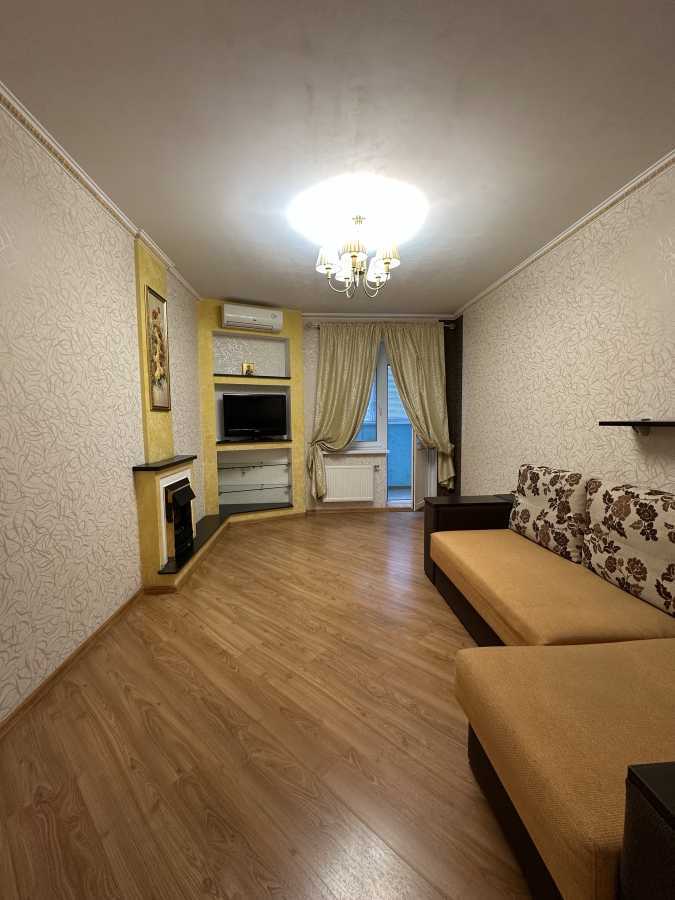 Оренда 1-кімнатної квартири 555 м², Кадетський Гай вул., 6