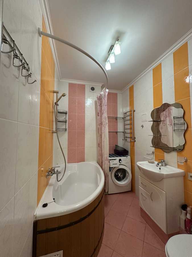 Оренда 1-кімнатної квартири 555 м², Кадетський Гай вул., 6