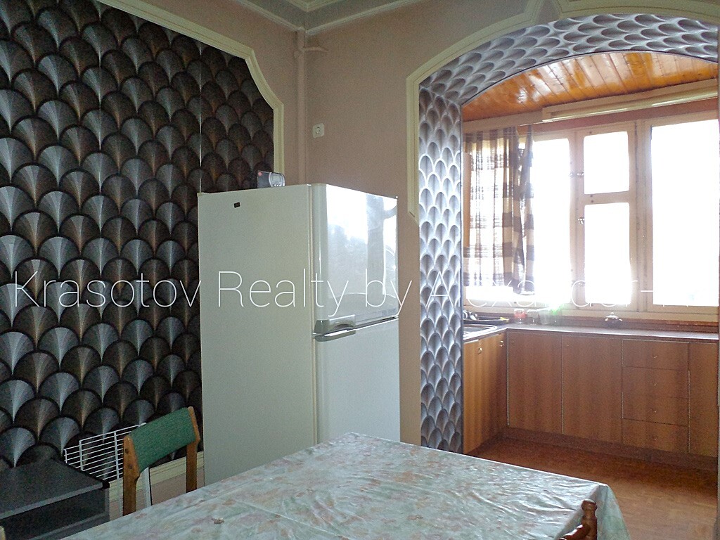Продаж 3-кімнатної квартири 78 м², Спиридоновская вул., 18/24