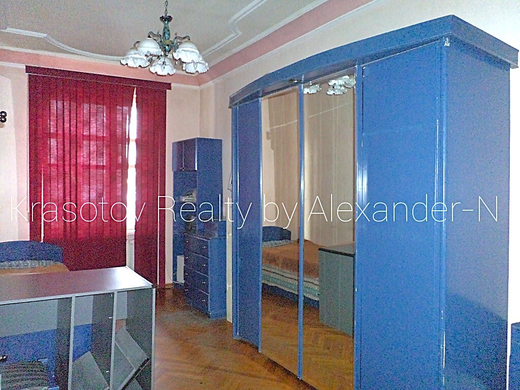 Продаж 3-кімнатної квартири 78 м², Спиридоновская вул., 18/24