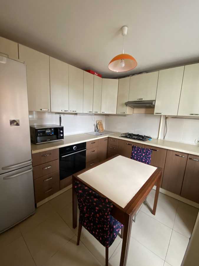 Оренда 2-кімнатної квартири 56 м², Оболонська пл., 3