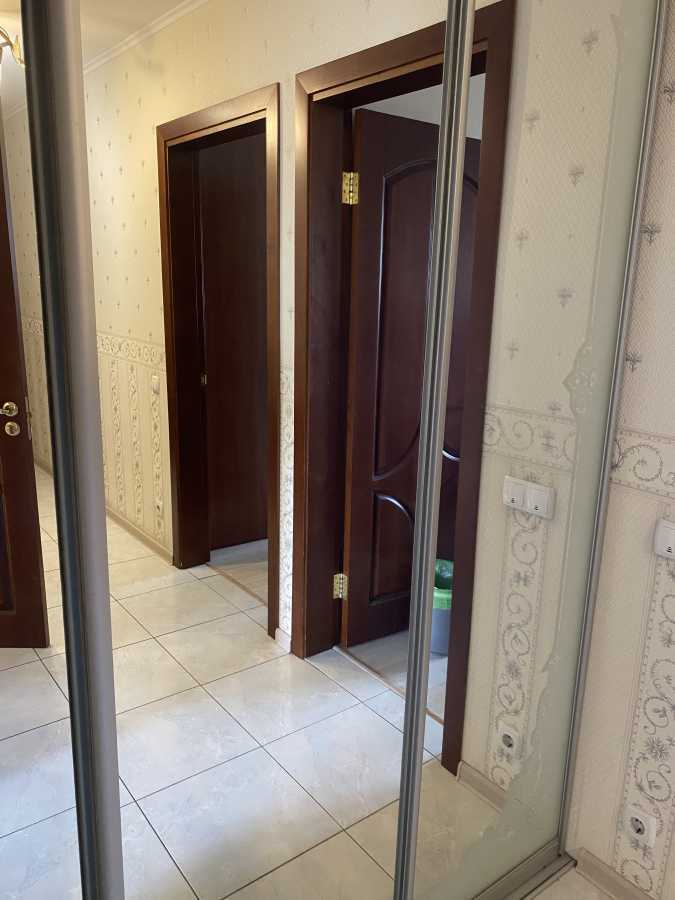 Оренда 2-кімнатної квартири 56 м², Оболонська пл., 3