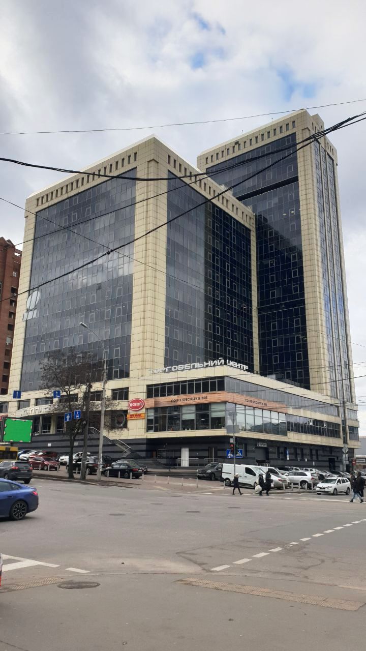 Оренда офісу 265.7 м², Володимира Антоновича вул., 172