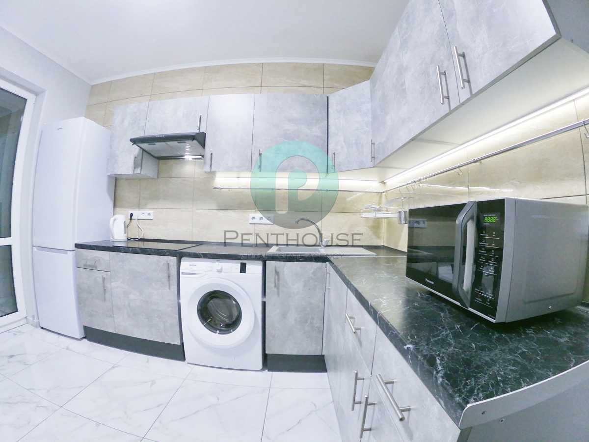 Оренда 1-кімнатної квартири 51 м², Краківська вул., 27А