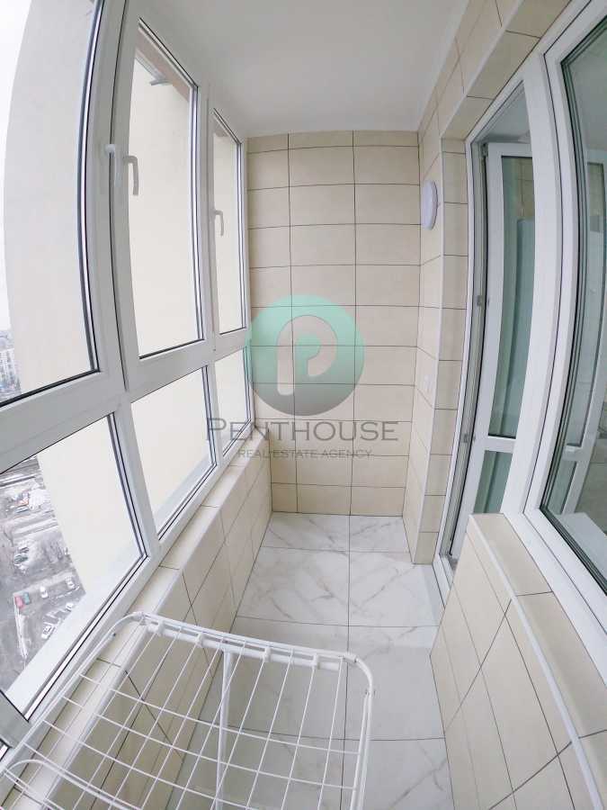 Оренда 1-кімнатної квартири 51 м², Краківська вул., 27А