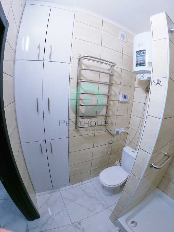 Оренда 1-кімнатної квартири 51 м², Краківська вул., 27А