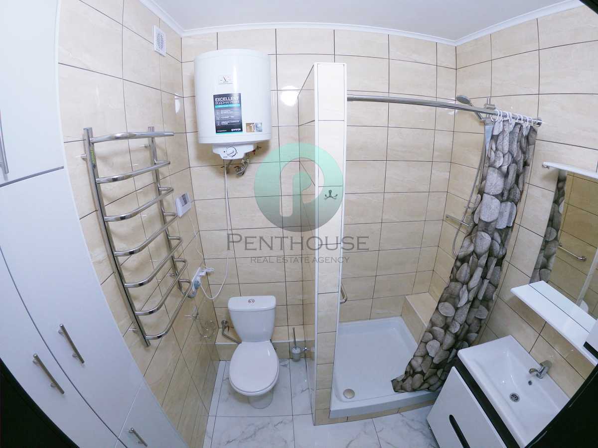 Оренда 1-кімнатної квартири 51 м², Краківська вул., 27А
