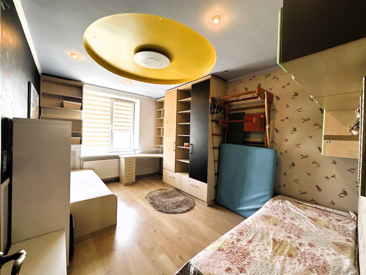 Оренда 3-кімнатної квартири 110 м², Михайла Донця вул., Ломоносова, 54а