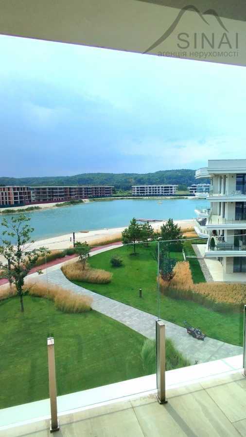 Продажа 3-комнатной квартиры 102 м², Парковая ул., 11