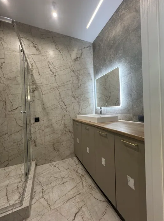 Продажа 1-комнатной квартиры 30 м², Генуэзская ул.