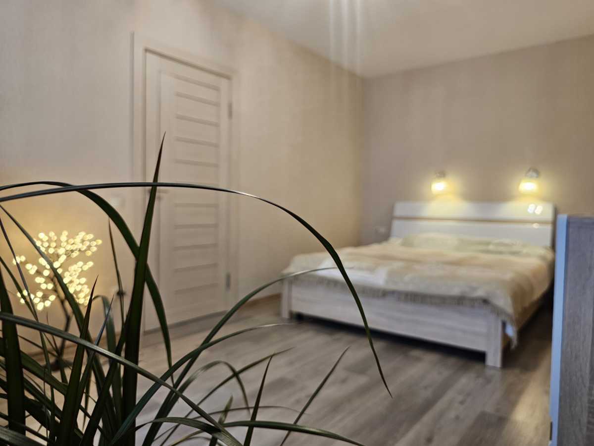 Продаж 1-кімнатної квартири 46 м², Чубинського вул., 4