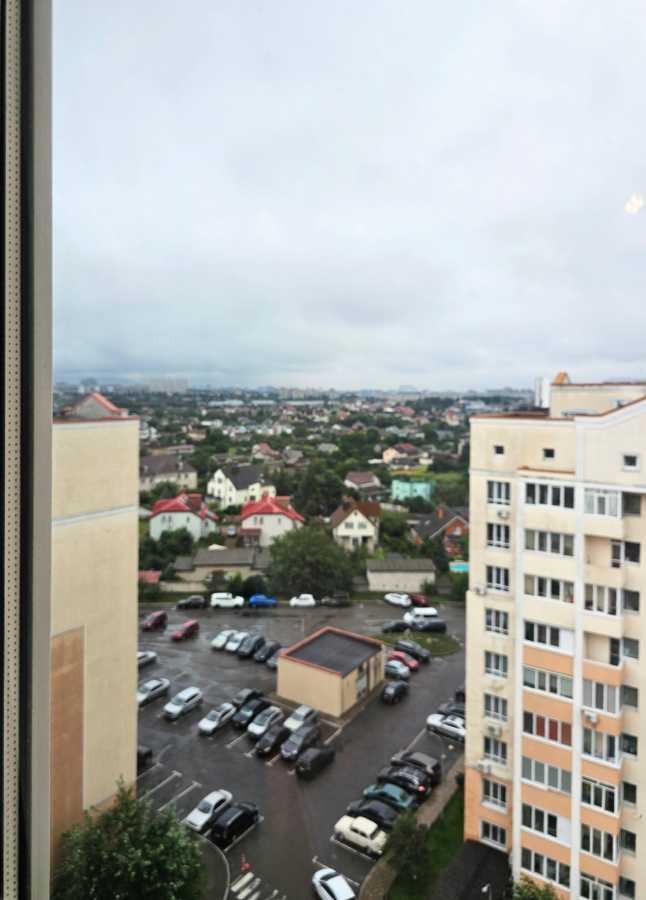 Продаж 1-кімнатної квартири 46 м², Чубинського вул., 4