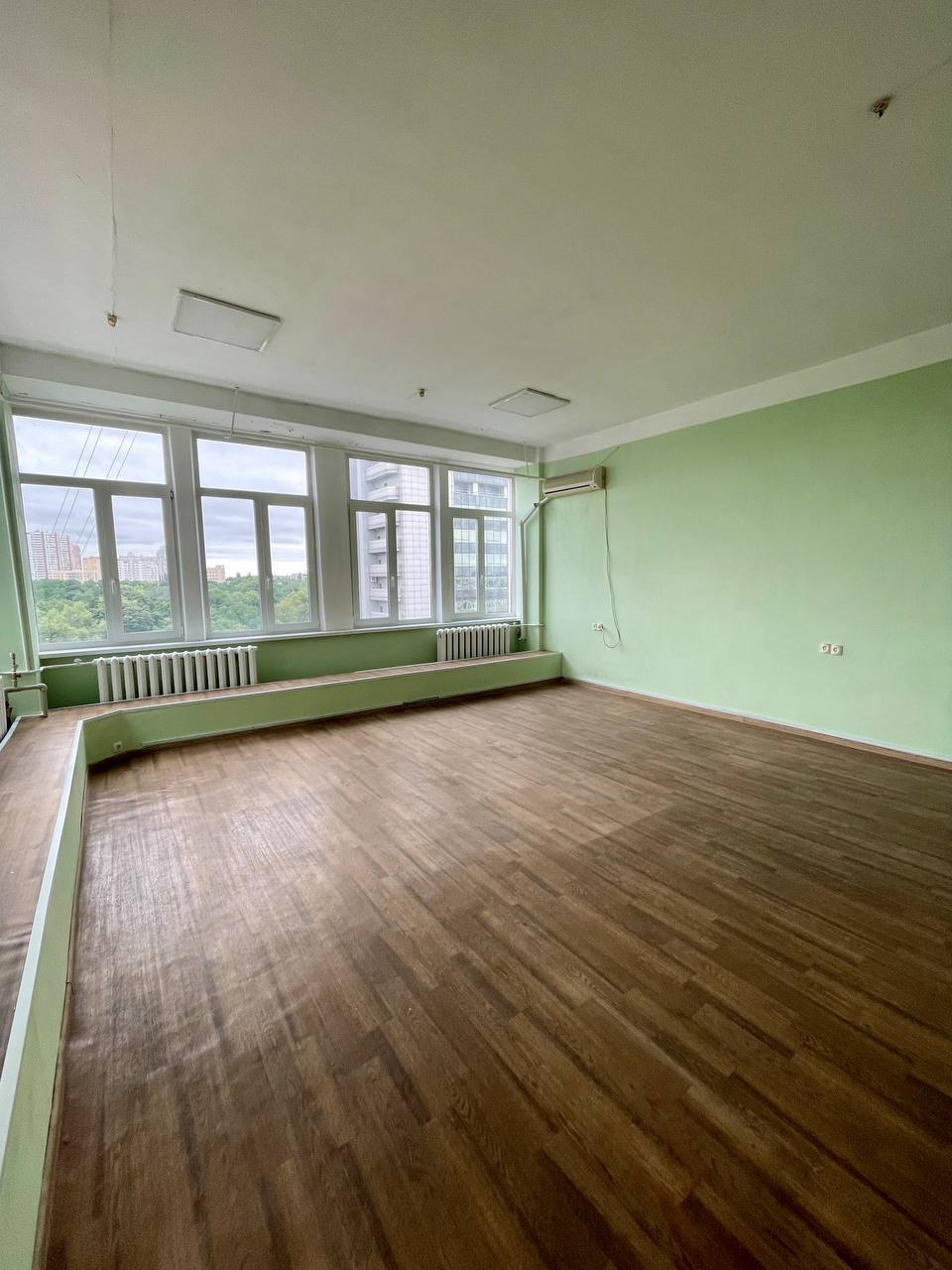Аренда офиса 36 м², Соломенская пл., 2