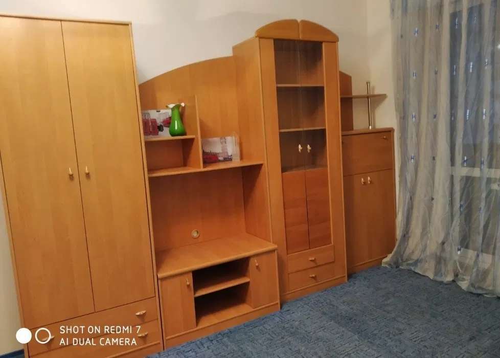 Оренда 1-кімнатної квартири 30 м², Будівельників вул., 1