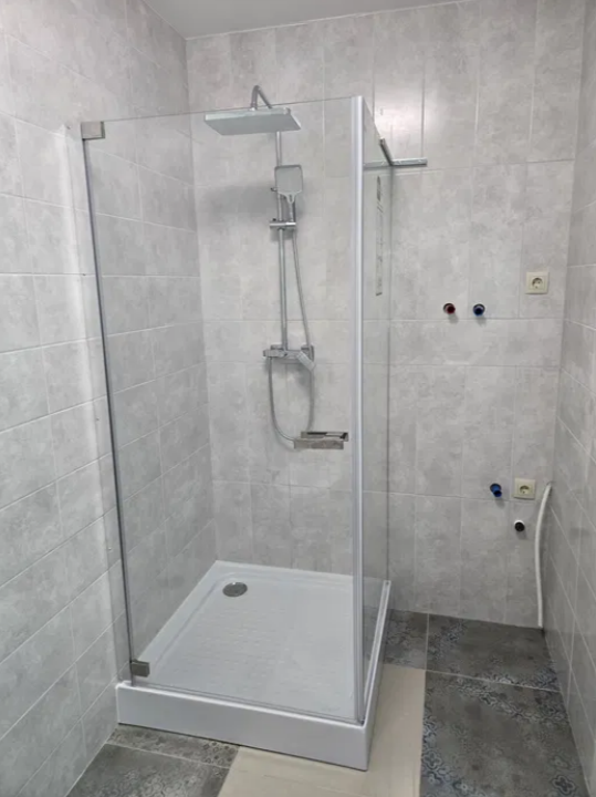 Продаж 2-кімнатної квартири 48 м², Жаботинского вул.