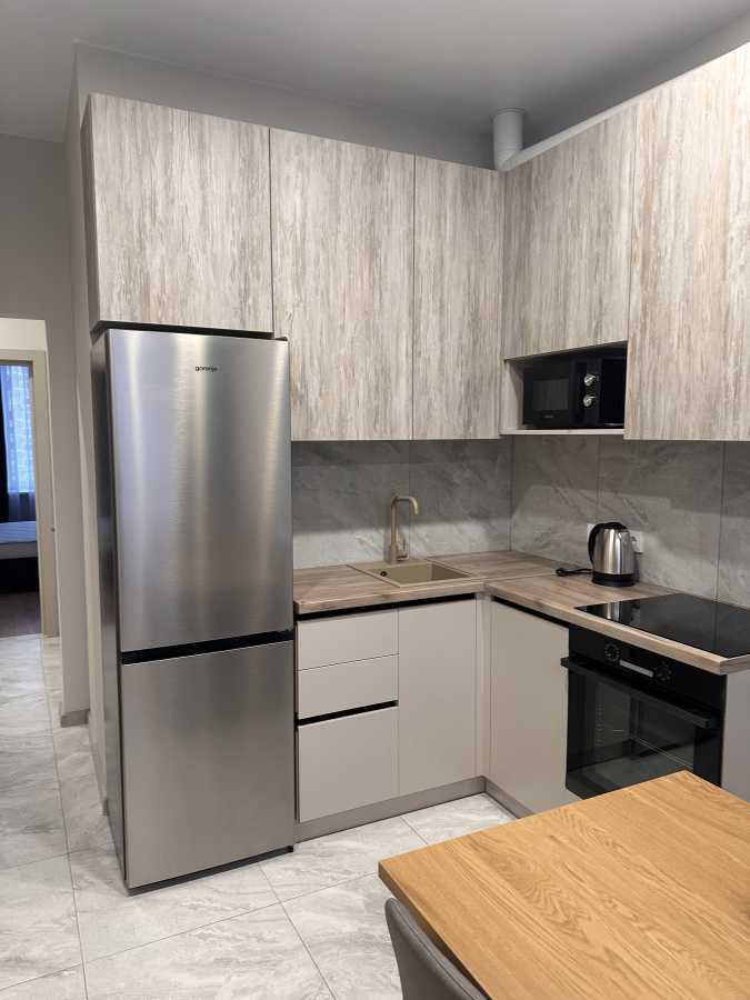 Оренда 2-кімнатної квартири 50 м², Миколи Гулака вул., 2А