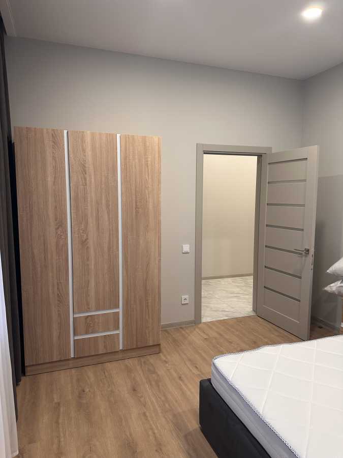 Оренда 2-кімнатної квартири 50 м², Миколи Гулака вул., 2А